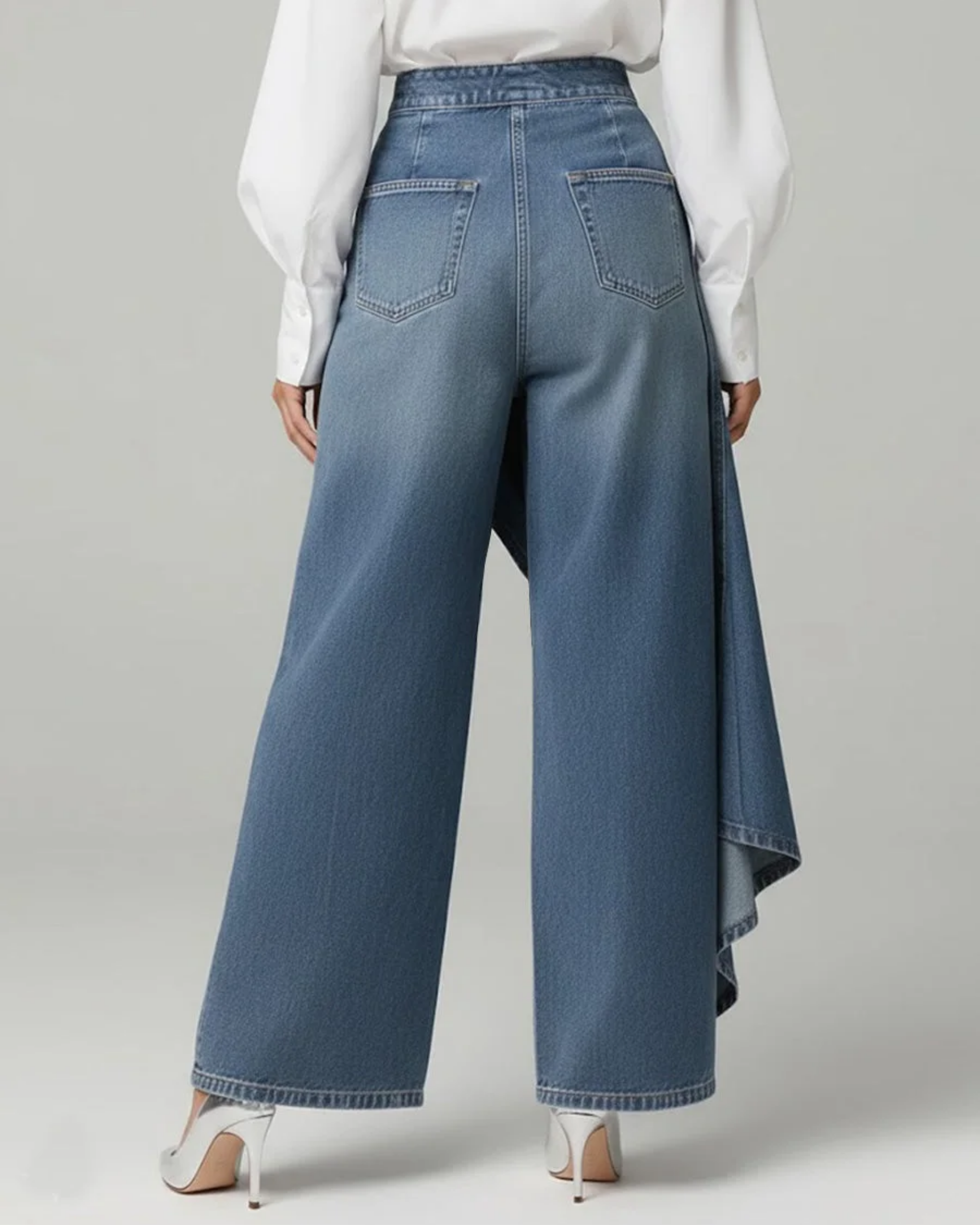 Pantalón vaquero cruzado