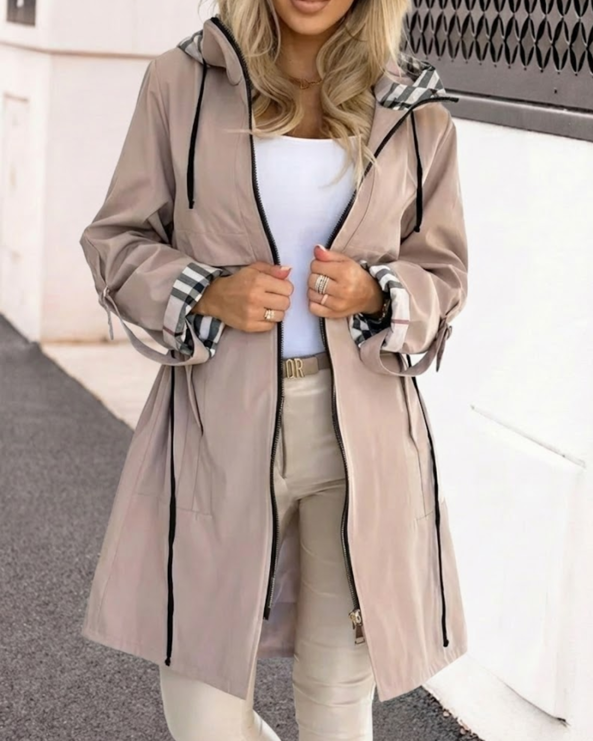 ARIA™ | ABRIGO CORTAVIENTOS MODERNO