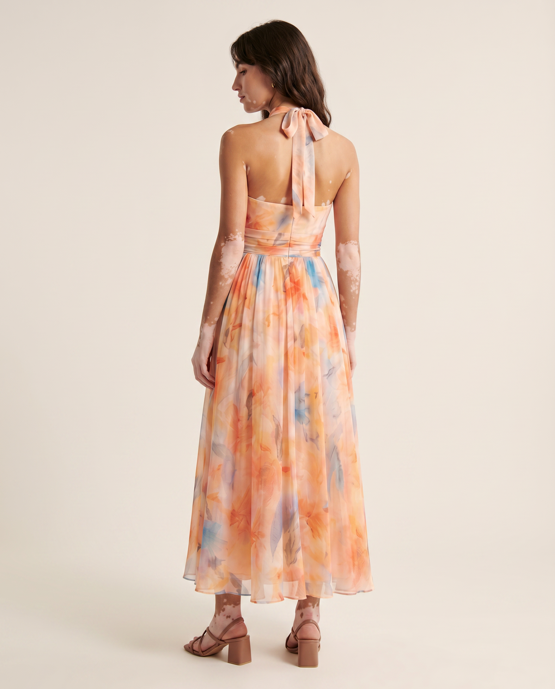 Esther™ | Vestido de Cuello Halter con Estampado de Acuarela
