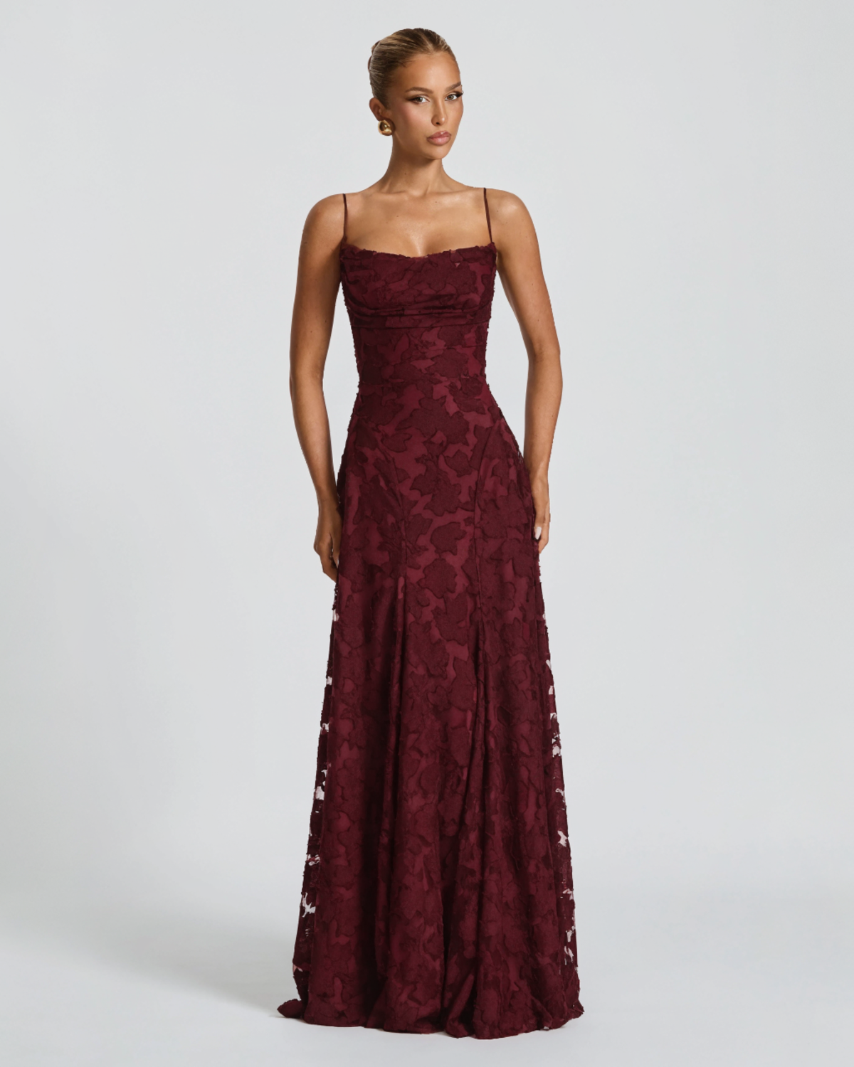 VICTORIA LEÓN™ | VESTIDO MAXI DISTINGUIDO